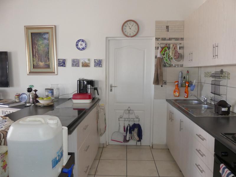 2 Bedroom Property for Sale in Britannia Bay Western Cape